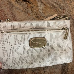 MK wristlet